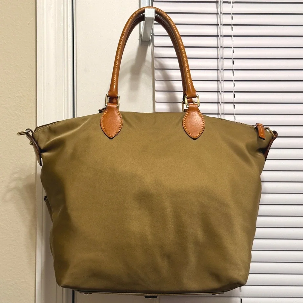 Dooney & Bourke dooney bourke